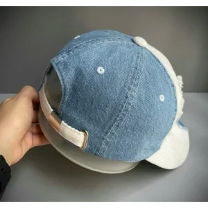 Mũ lưỡi chai jean rách hai àu xanh trắng